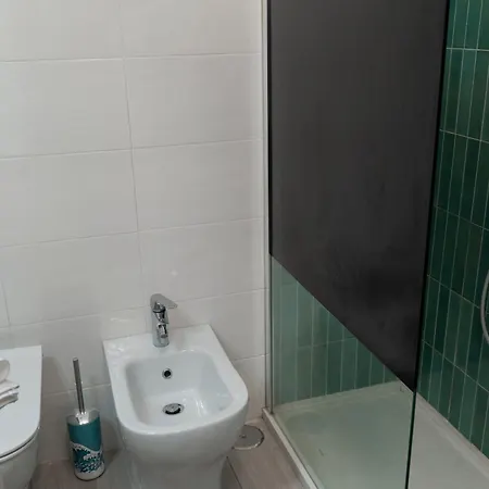 Near Naples & Pompeii, Self Check-in, Private Parking Apartment Torre del Greco